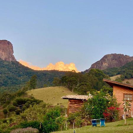 Villa Abrigo De Montanha - Berghuette São Bento do Sapucaí Esterno foto
